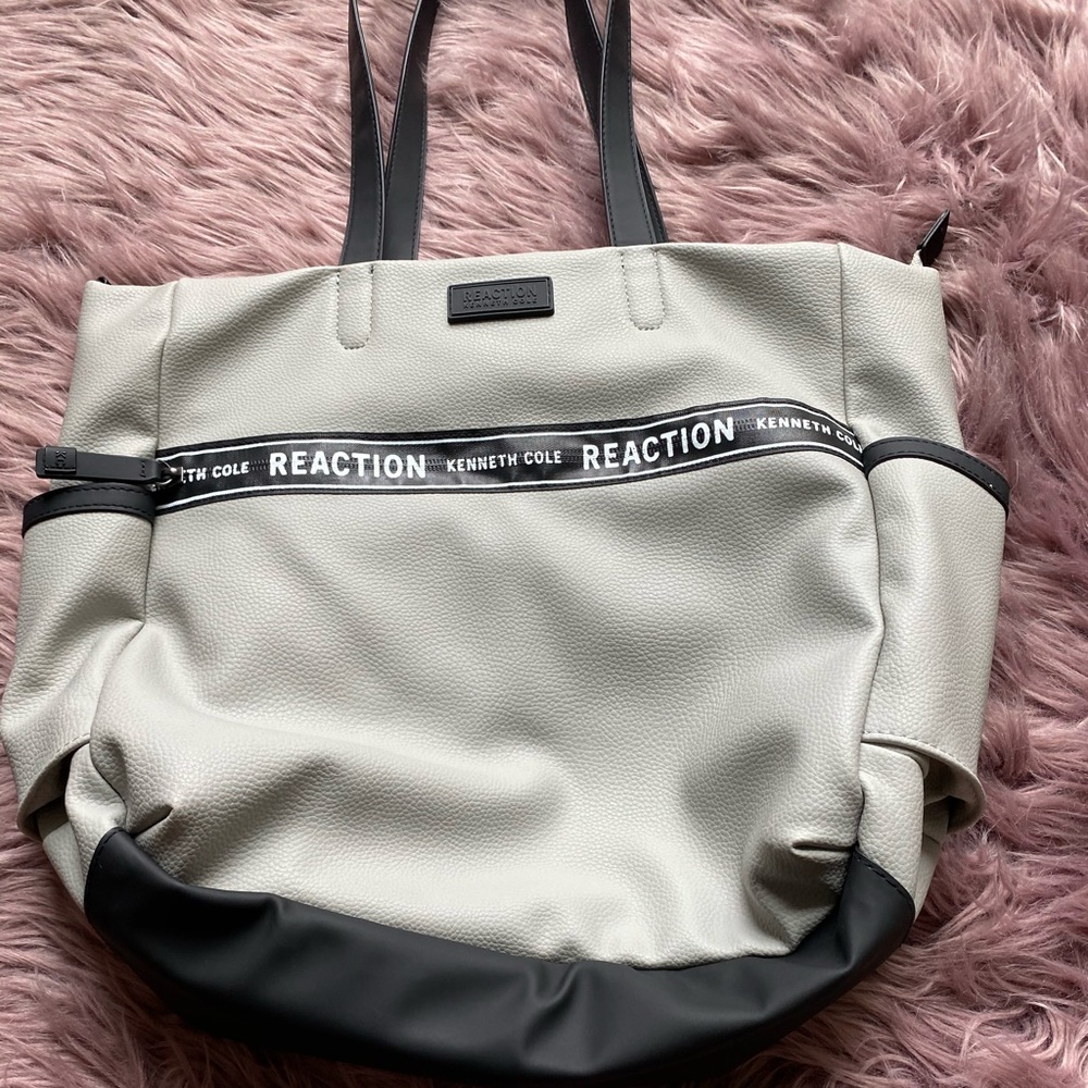 Kenneth Cole women’s purse